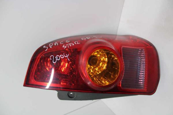 FEU ARRIERE DROIT MITSUBISHI - Vue 1